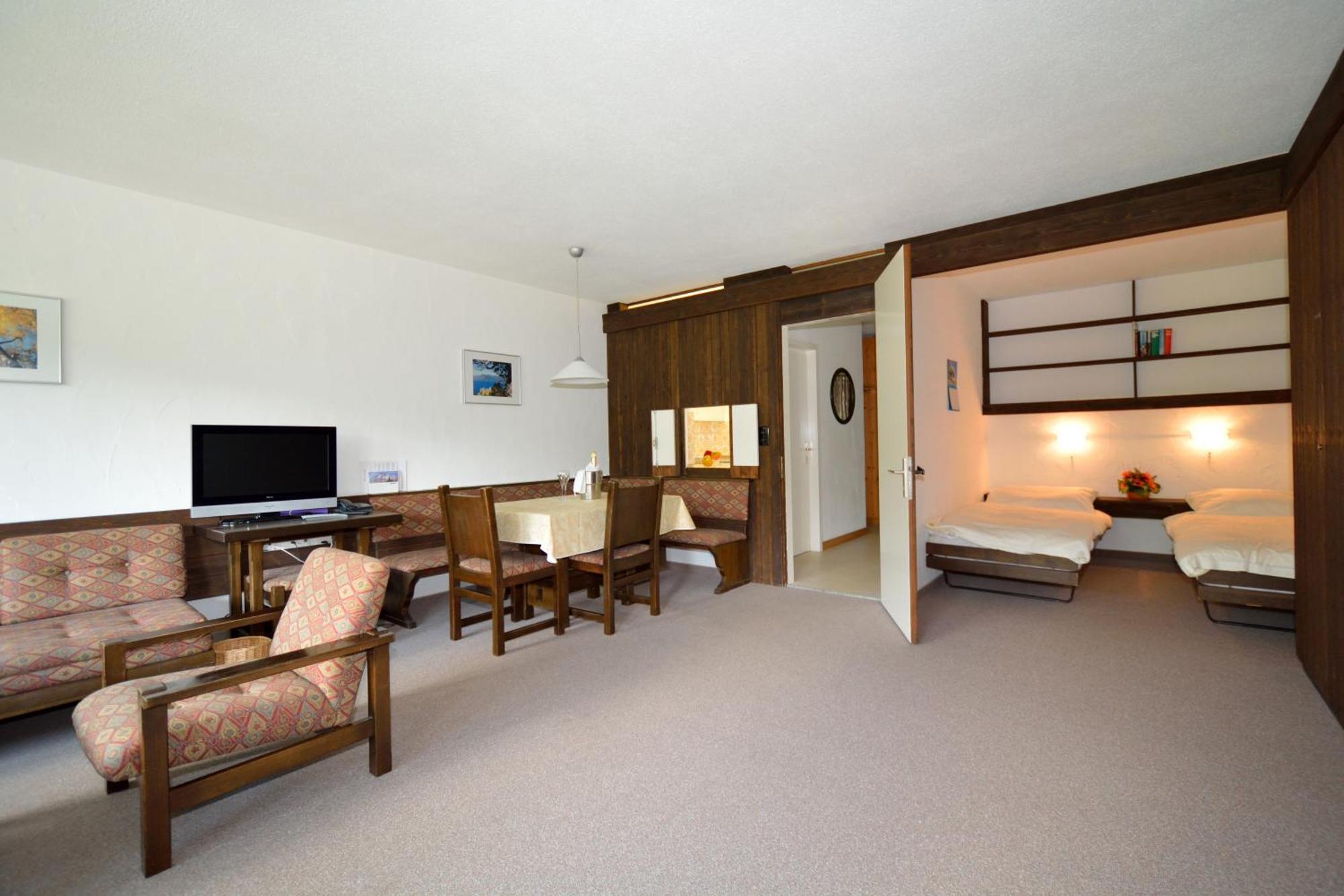 Ferienwohnungen Chesa Clois 24 Lenzerheide Room photo